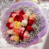 24 Mixed Roses Posy